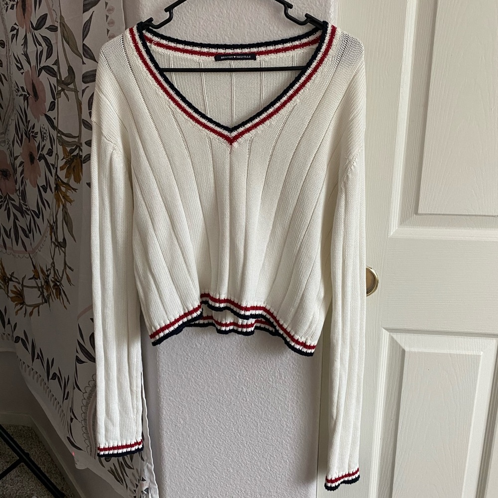 Brandy Melville sweater!!